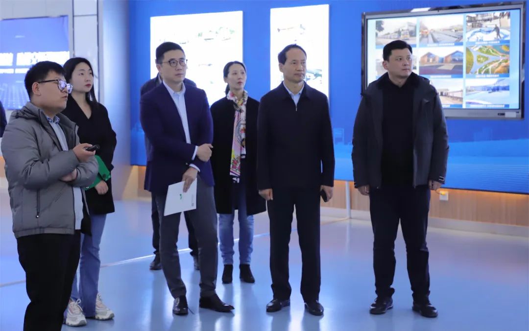 中国工程院武强院士团队莅临万里交科调研无废产业园建设工作